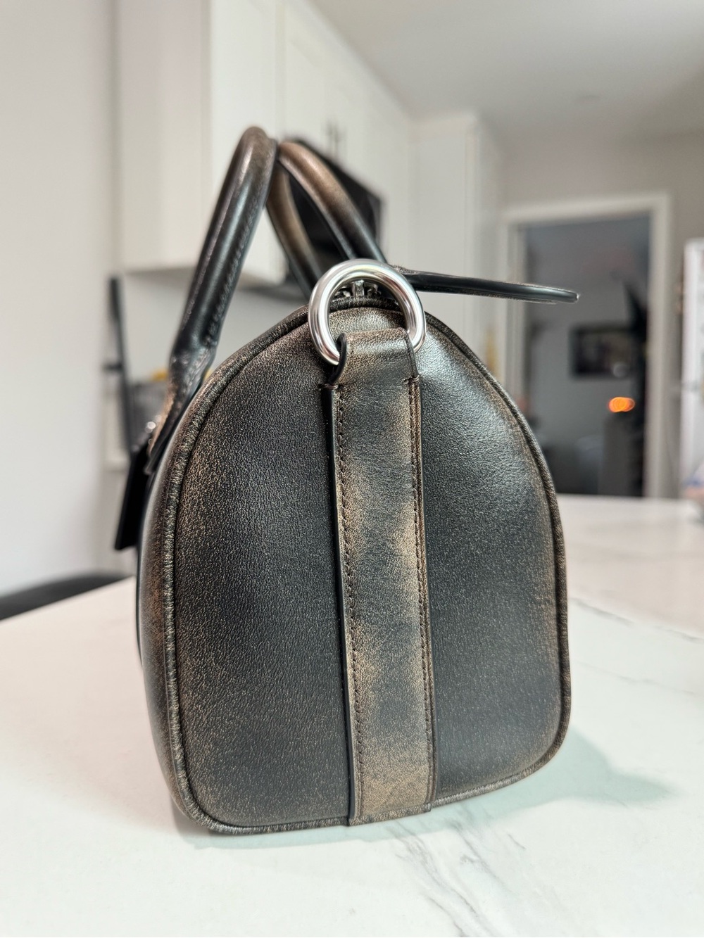 NWT - Coach - Compass 25 - Loved Leather - Picture 3 of 7